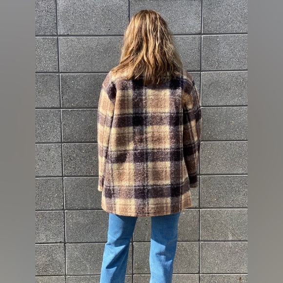 RD Style Toffee Alicia Boucle Coat Size Medium - Picture 2 of 13